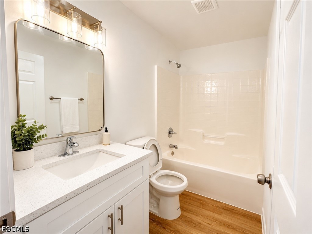 307 NW 4th Street