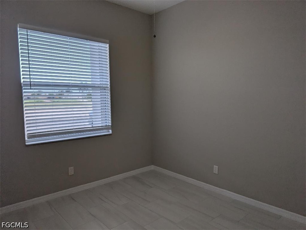 2933  Santa Barbara Boulevard, Apt #101