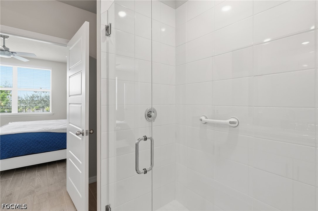 44433  Diamond Trail
