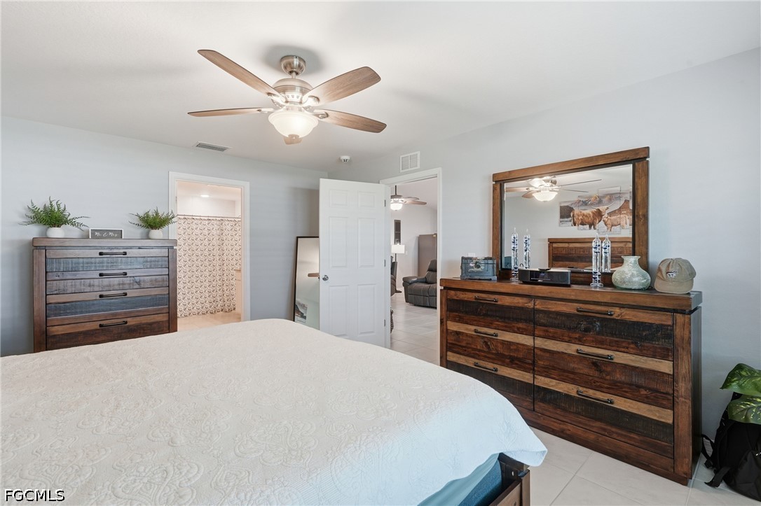 25459  Doredo Drive