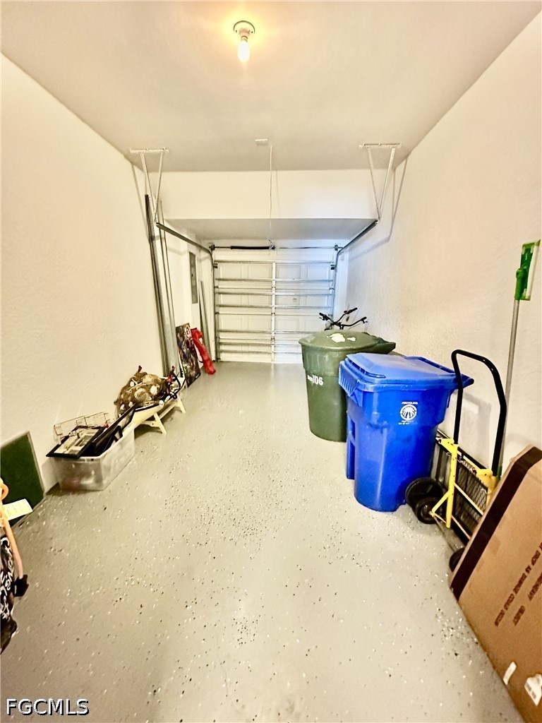 3605  Cedar Oak Drive, Apt 106