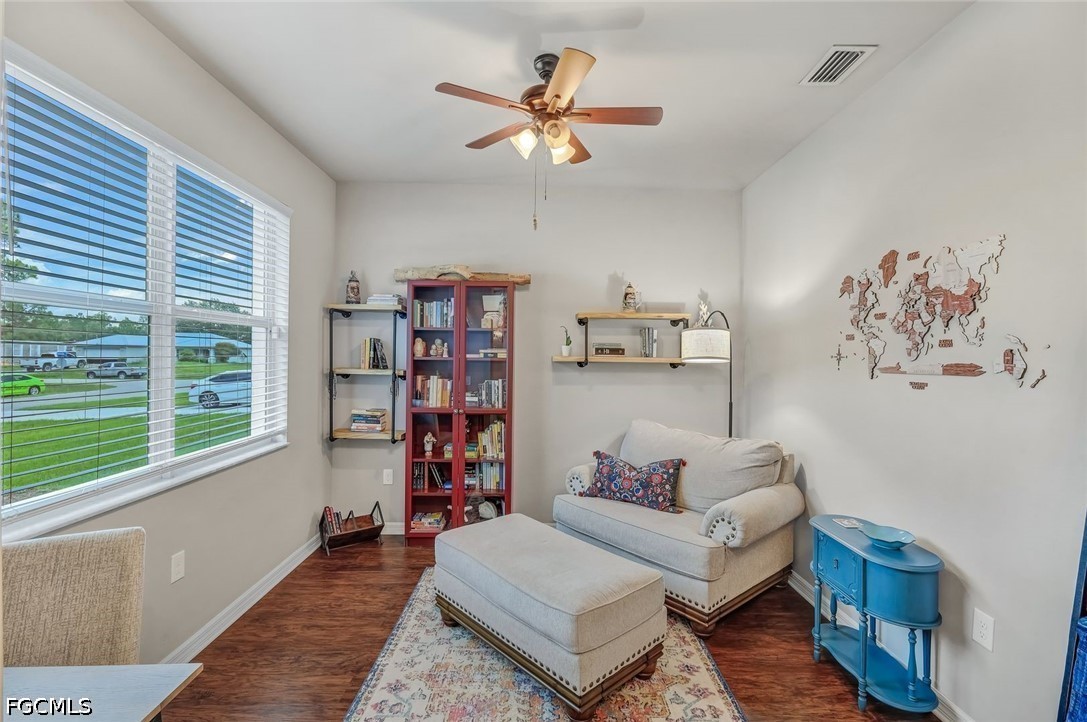 670  Nimitz Boulevard