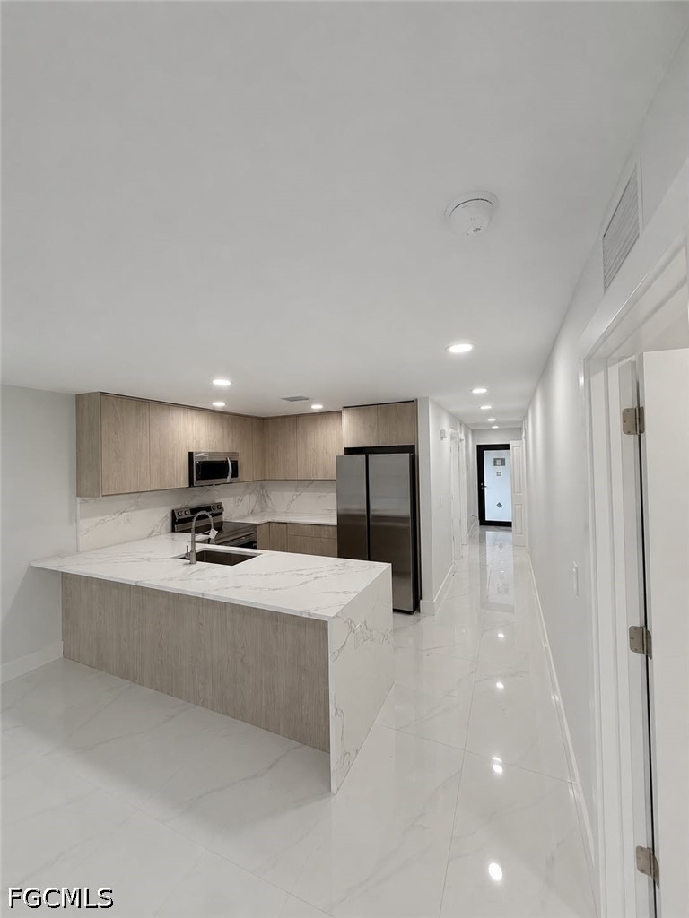 4733-4735  24th Street