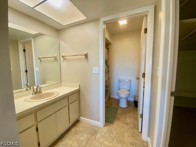 15390  Moonraker Court, Apt 411