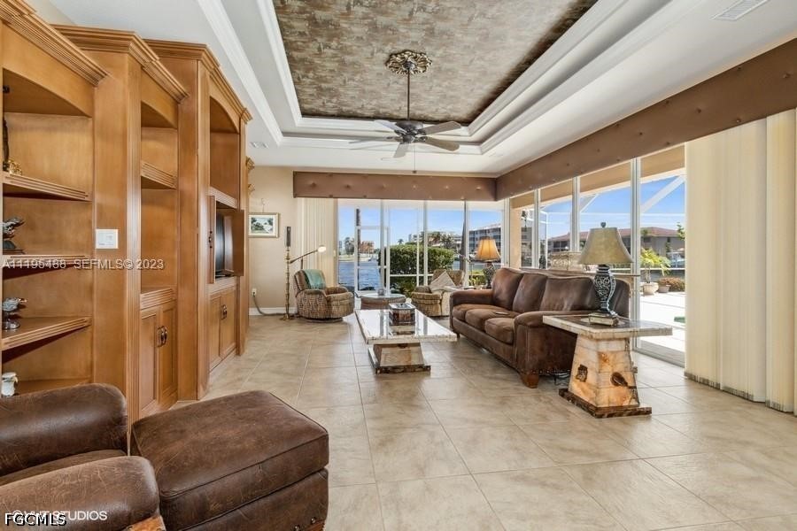 1524  Columbian Drive