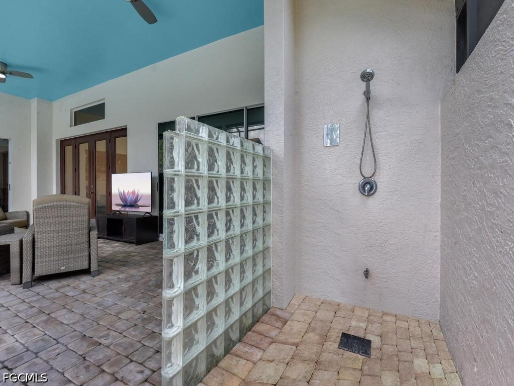 11570  Hampton Greens Drive