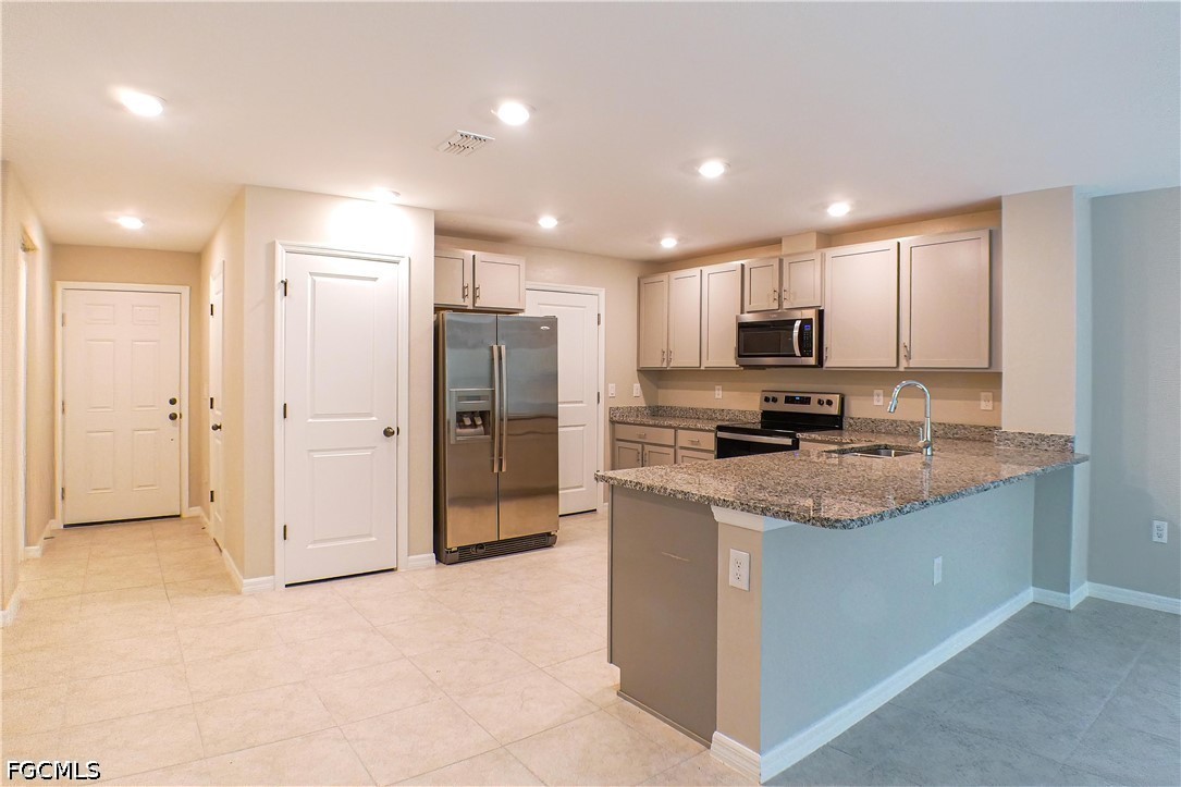 6340  BRANT BAY Boulevard, Apt 104