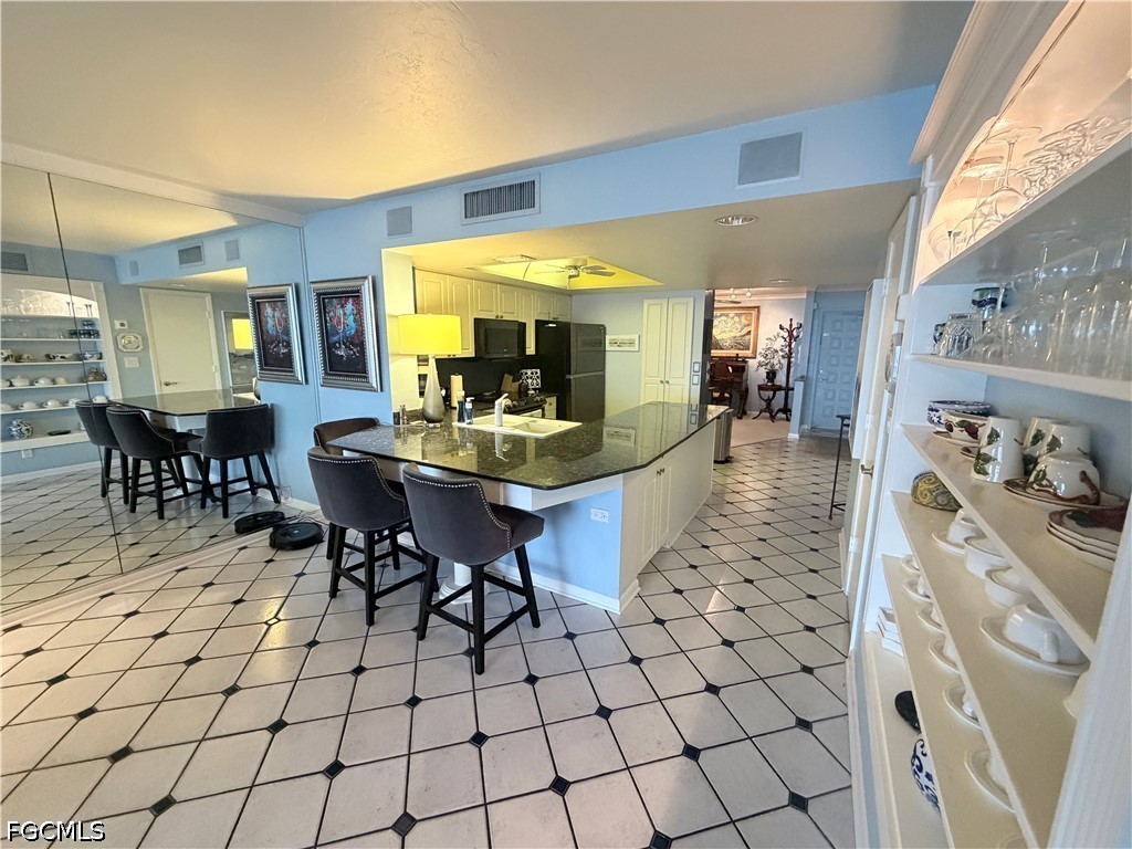3350 N Key Drive, Apt 813