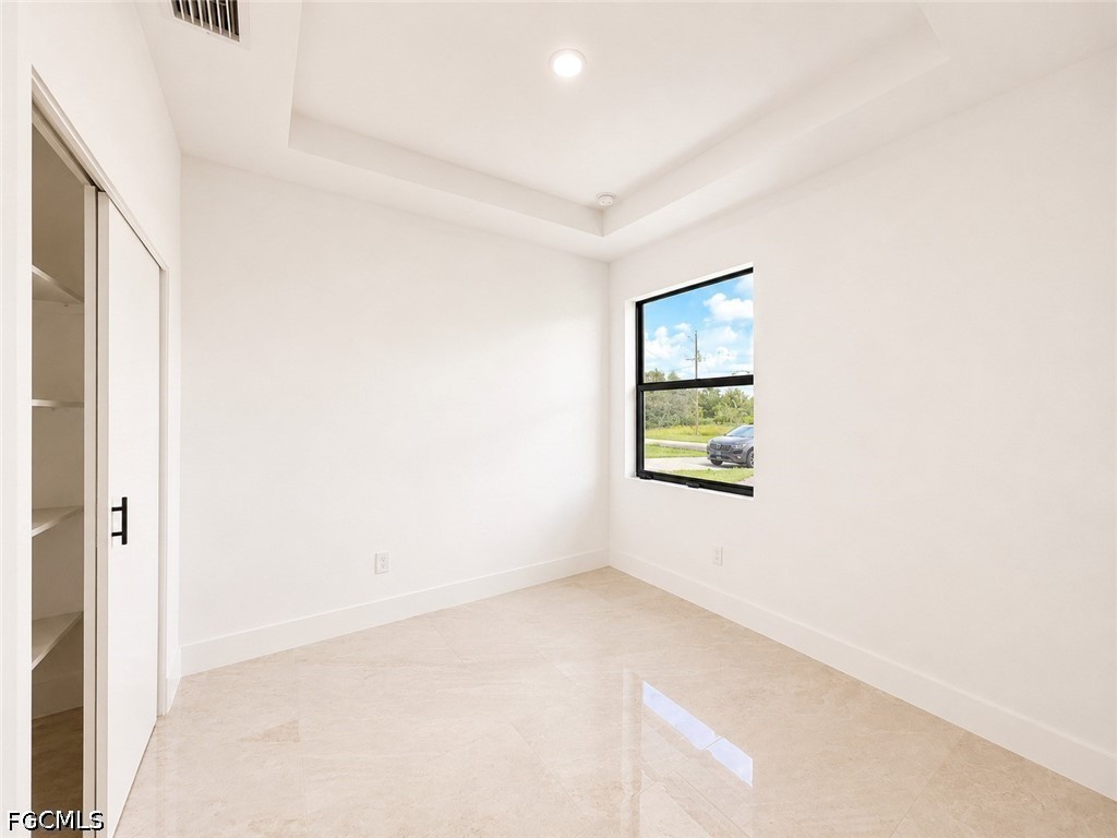 6038 KUMQUAT Circle