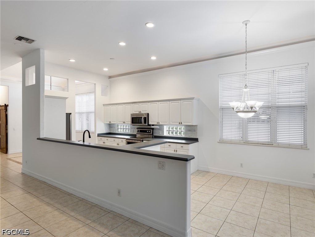 7222 Falcon Crest Court