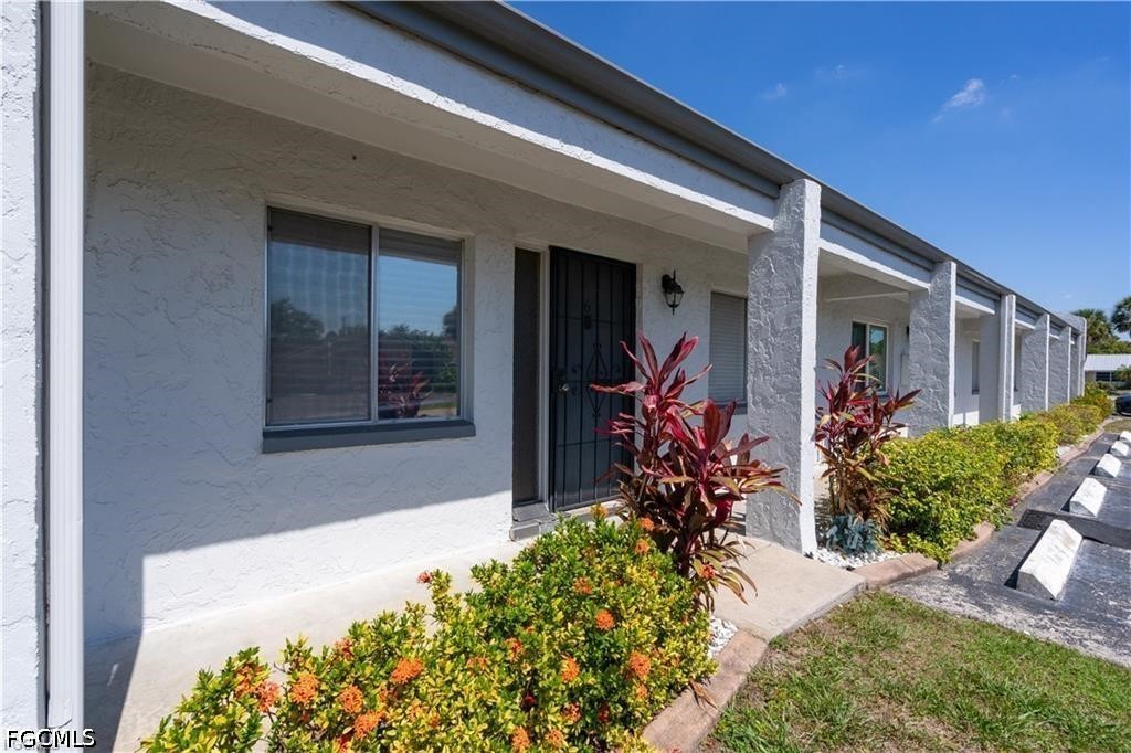 4608 SE 4th Place, Apt 6