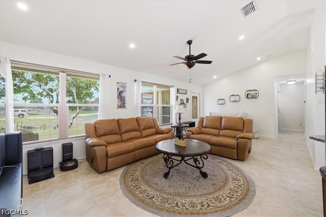 4321 SW 16th Place