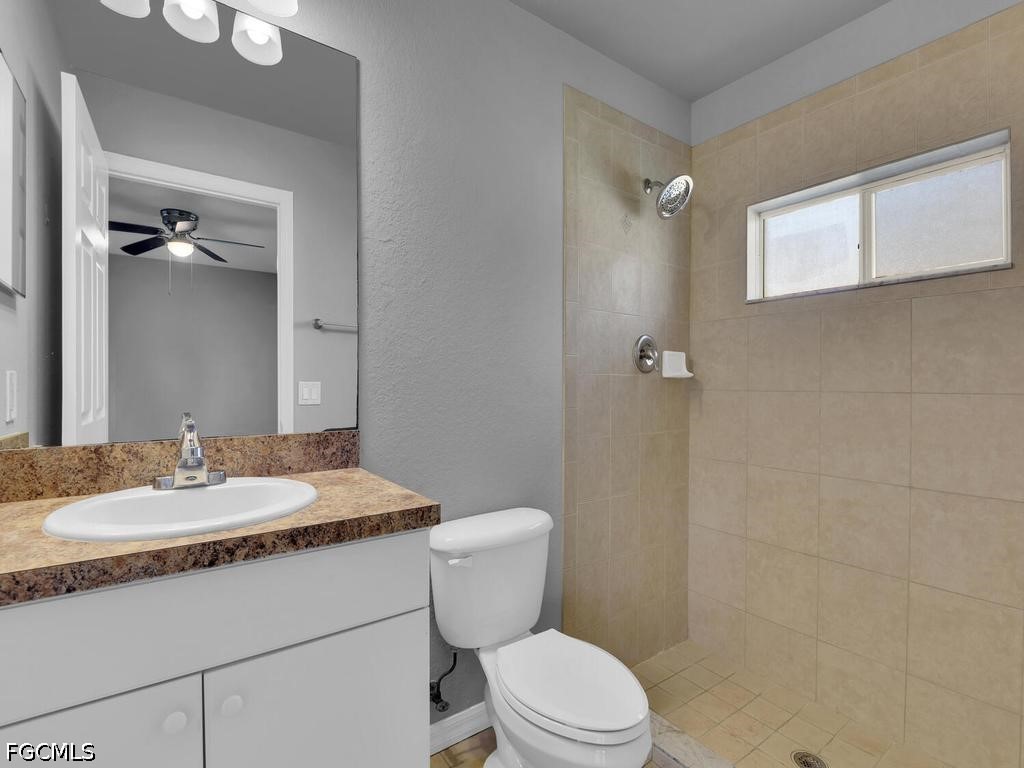 801 Meadow Road, Apt 801