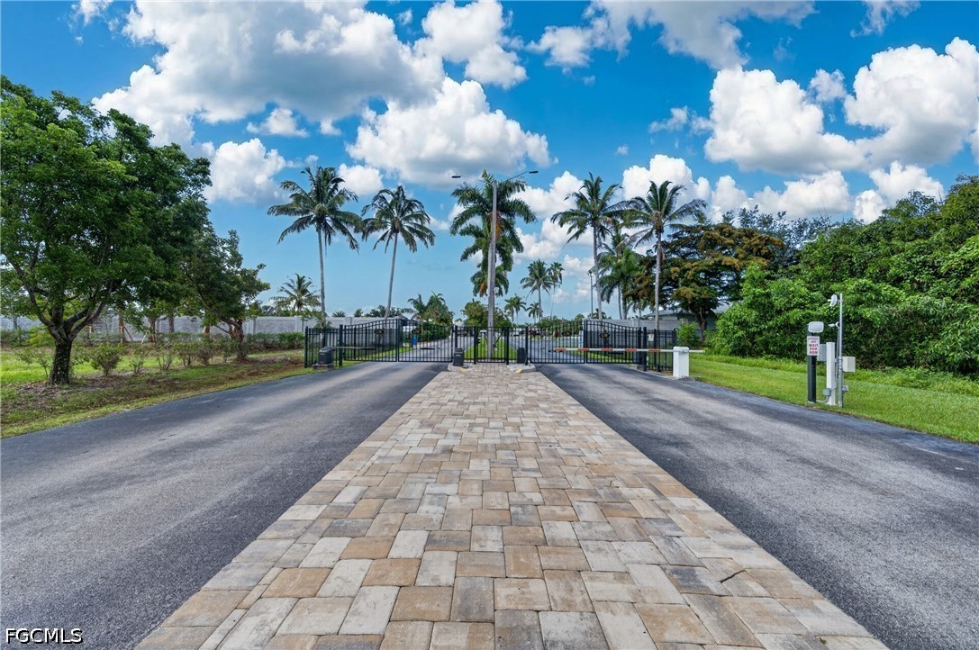 930 High Tide Lane