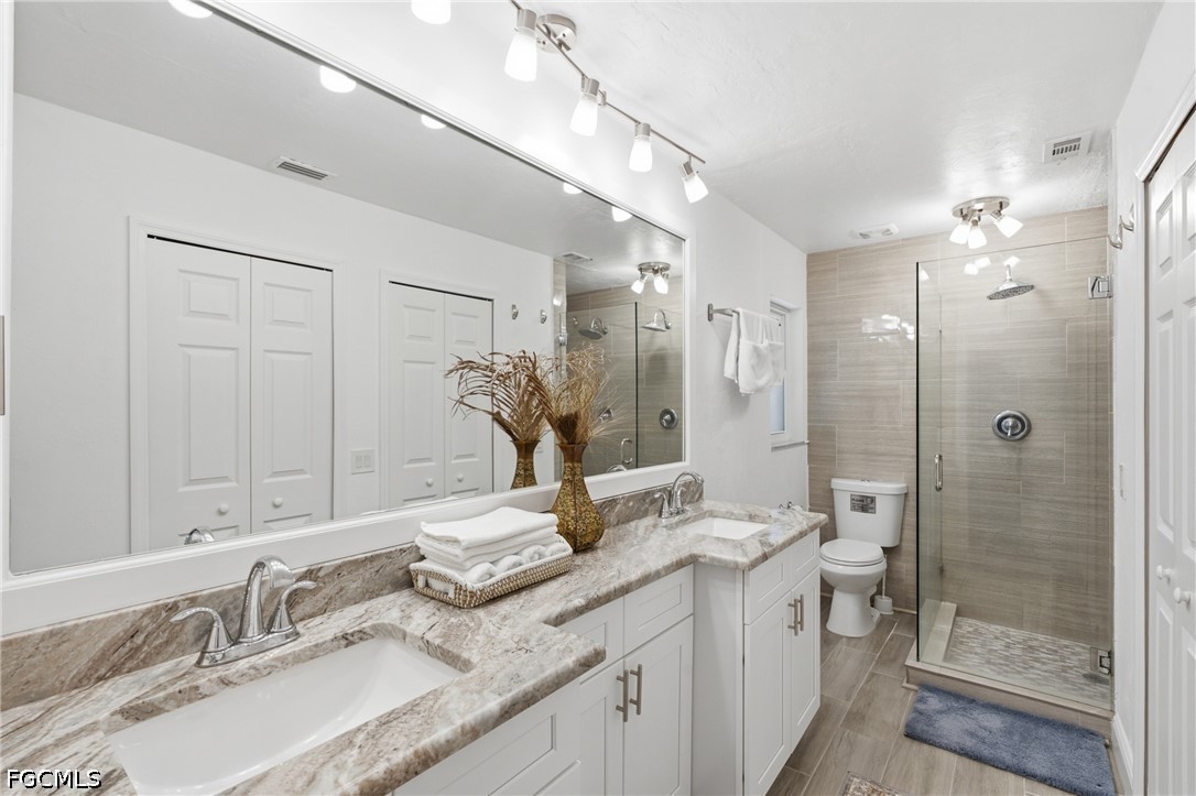 27160 Edenbridge Court