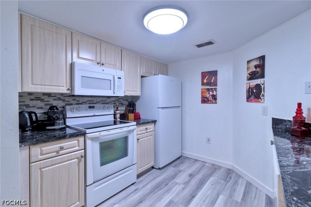 1775 Four Mile Cove Parkway, Apt 1223