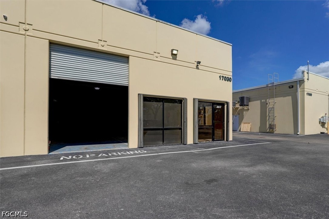 17030 Alico Commerce Court, Apt 3800 - 307