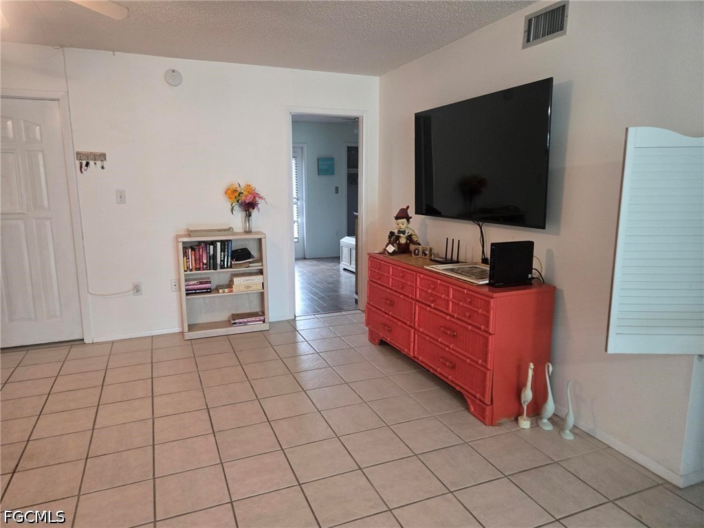 7400 College Parkway, Apt 74D