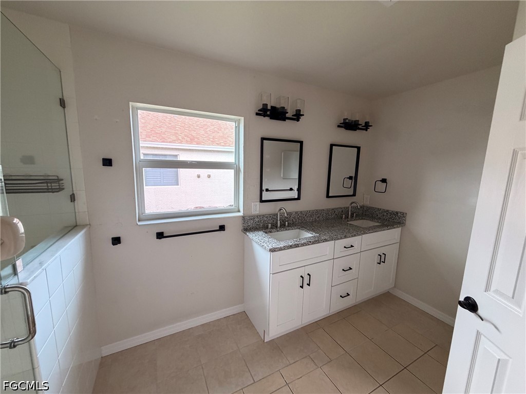 403 SW 30th Avenue