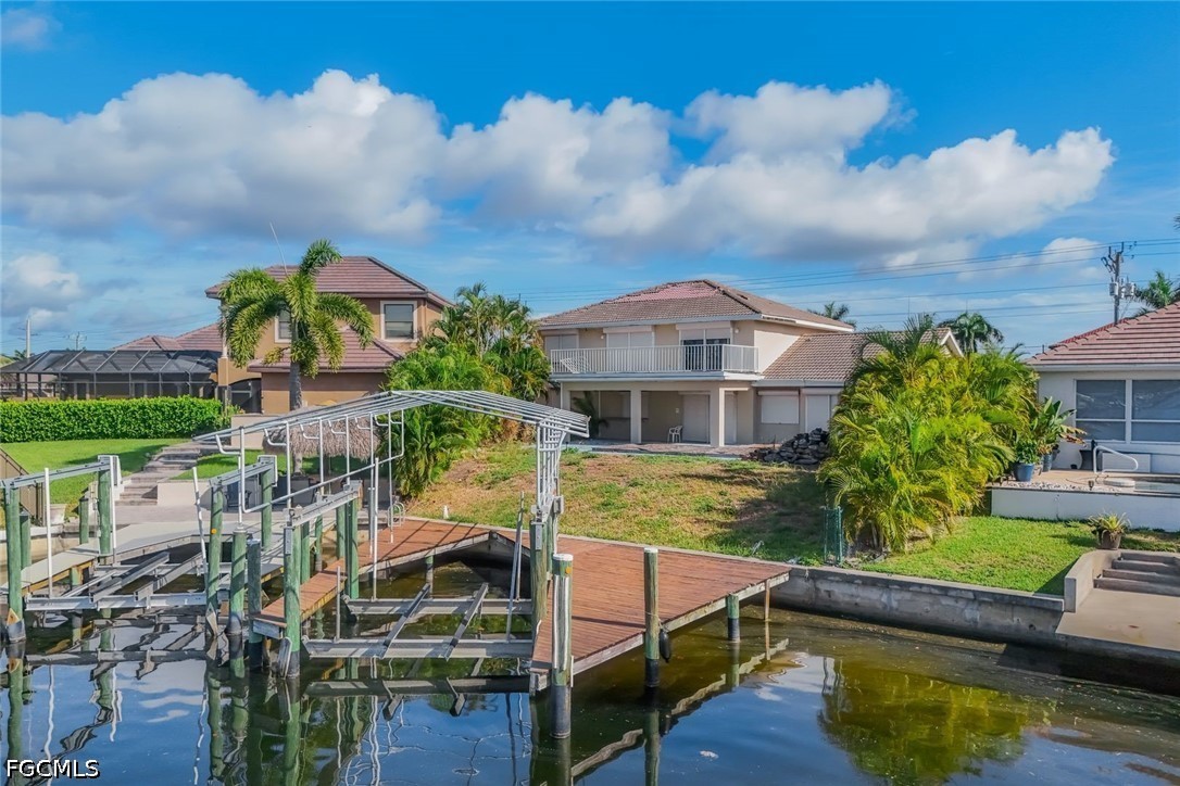 2502 Cape Coral Parkway
