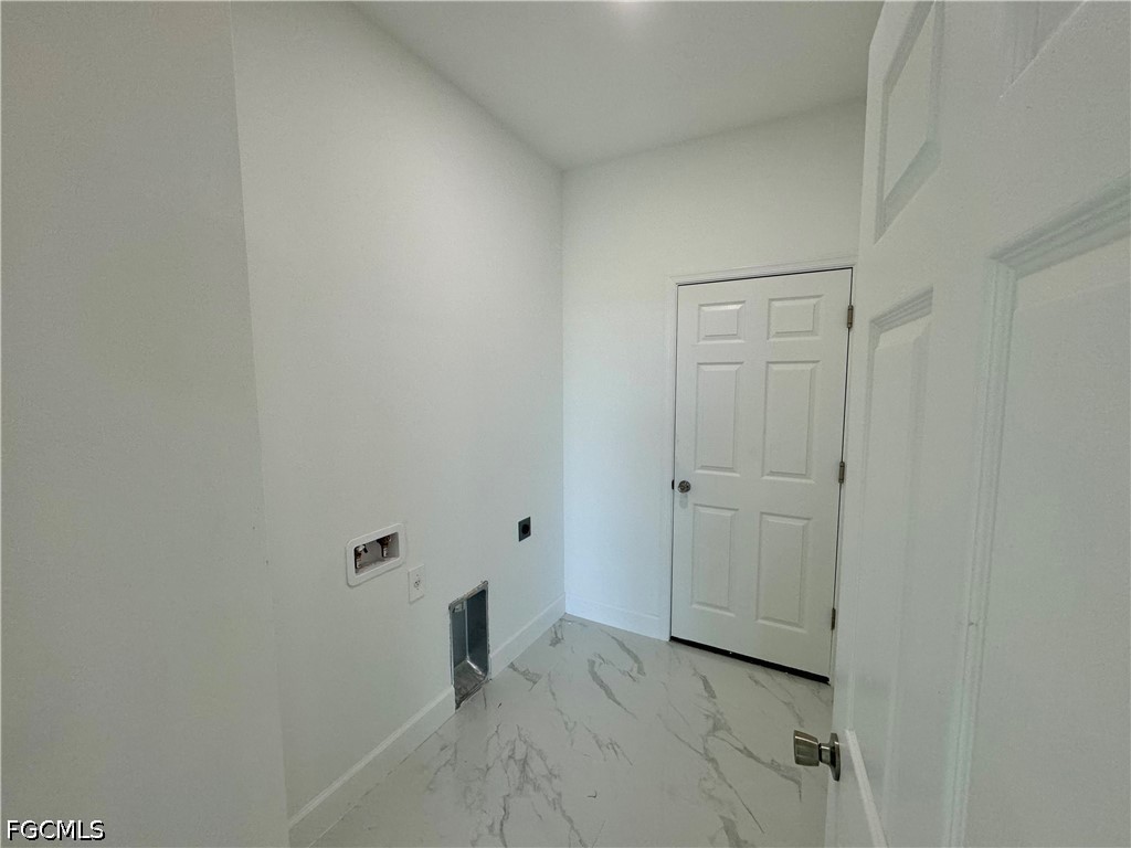 1208 NW 25th Place