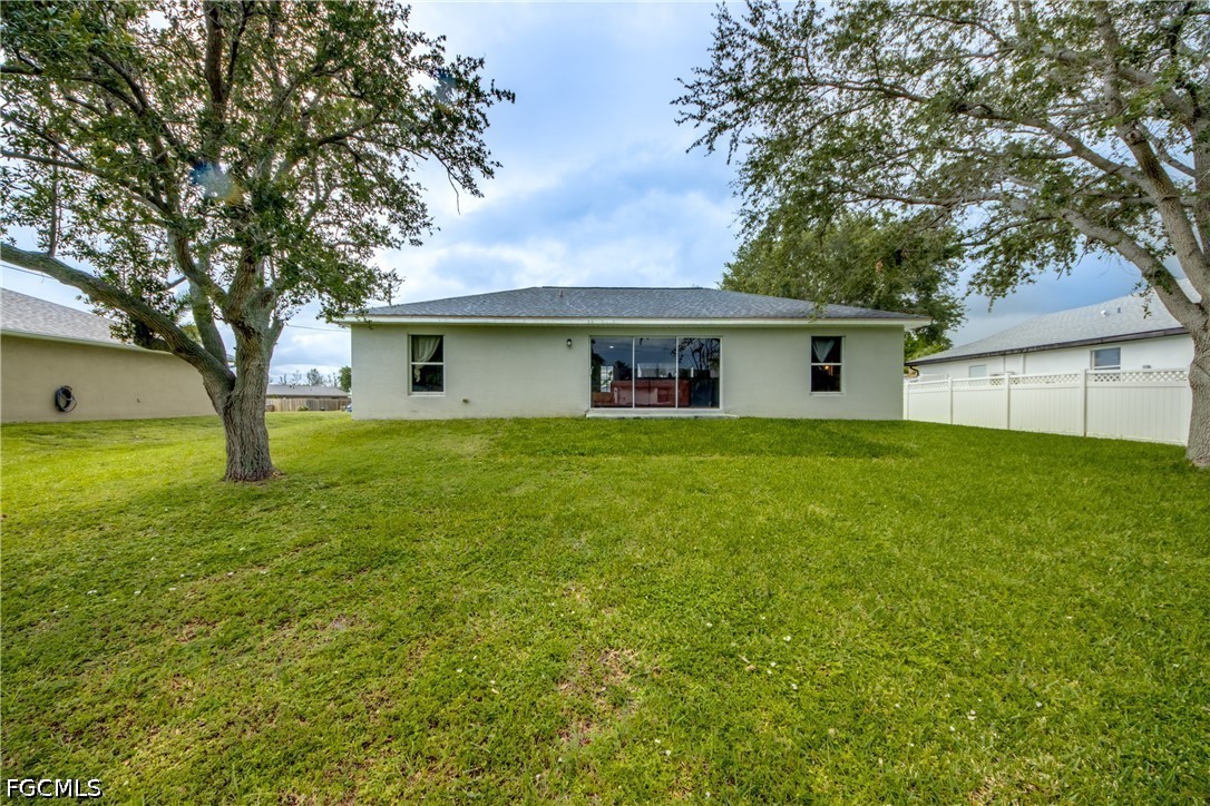 625 SW 11th Terrace