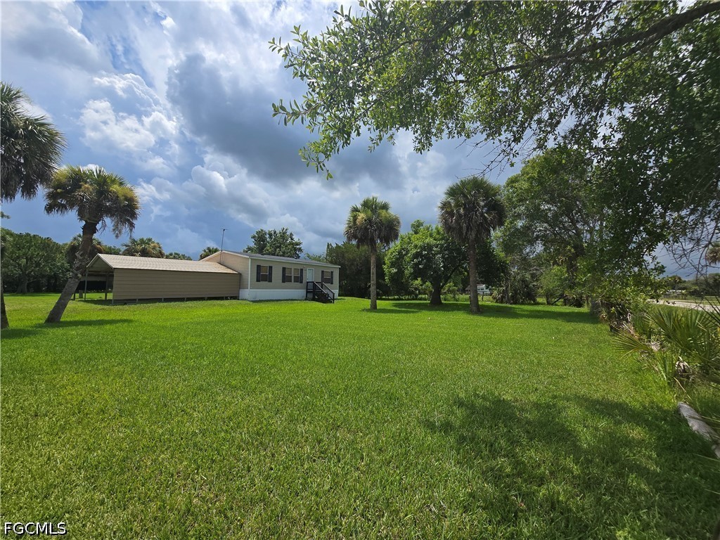 1163  Saddle Lane