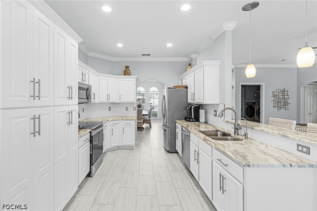 9262  Palm Island Circle
