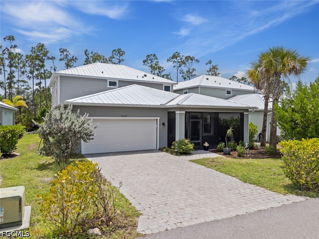 42211 Hammock Lane