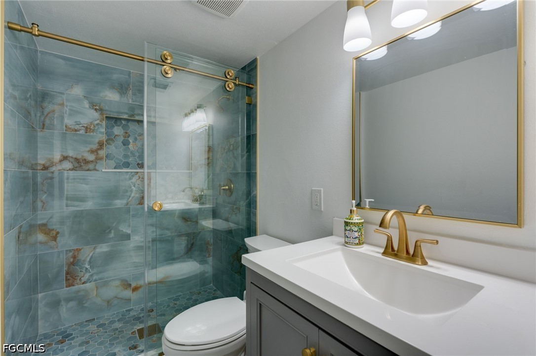 6500  Estero Boulevard, Apt H302