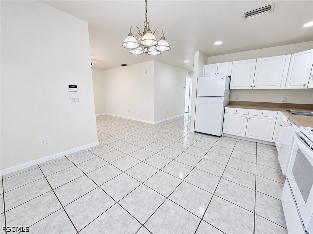 4737  28th Street