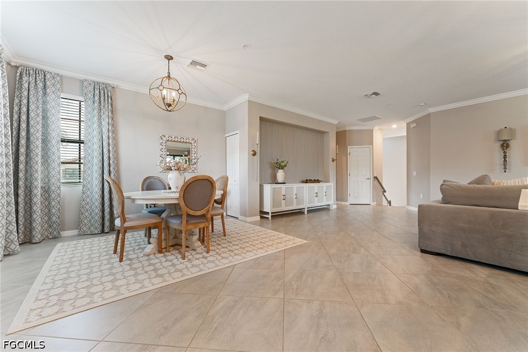 12027 Hawthorn Lake Drive, Apt 202