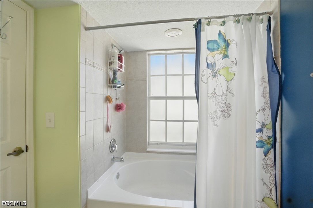 4121 Residence Drive, Apt 324