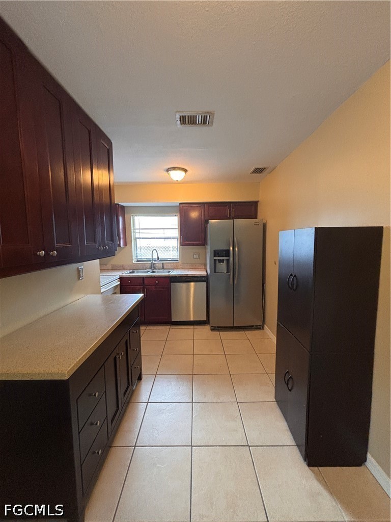 1977 46th Street