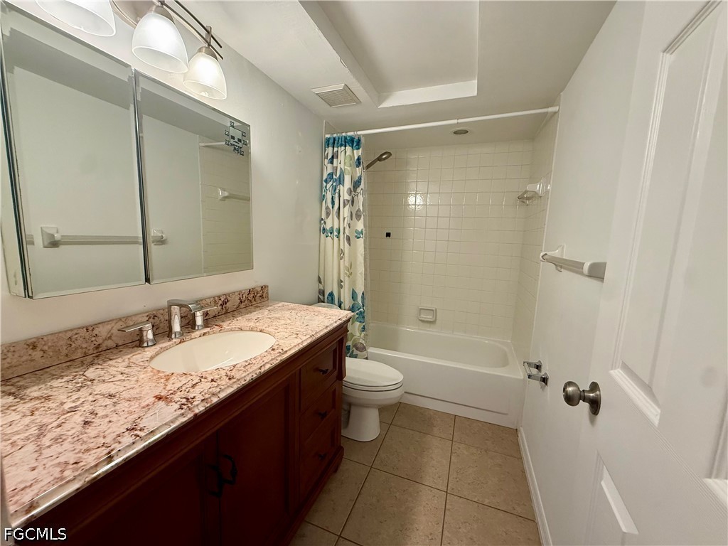 1429 Cape Coral Parkway, Apt 5