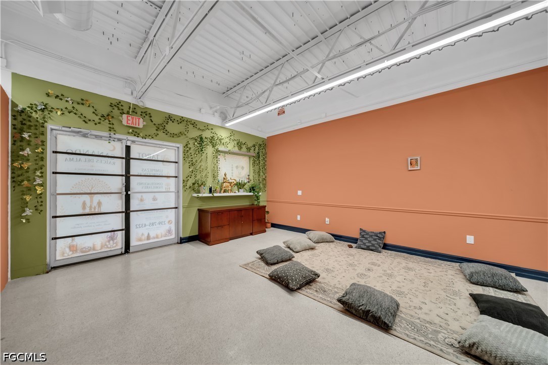 710 Pondella Road, Apt 6&7