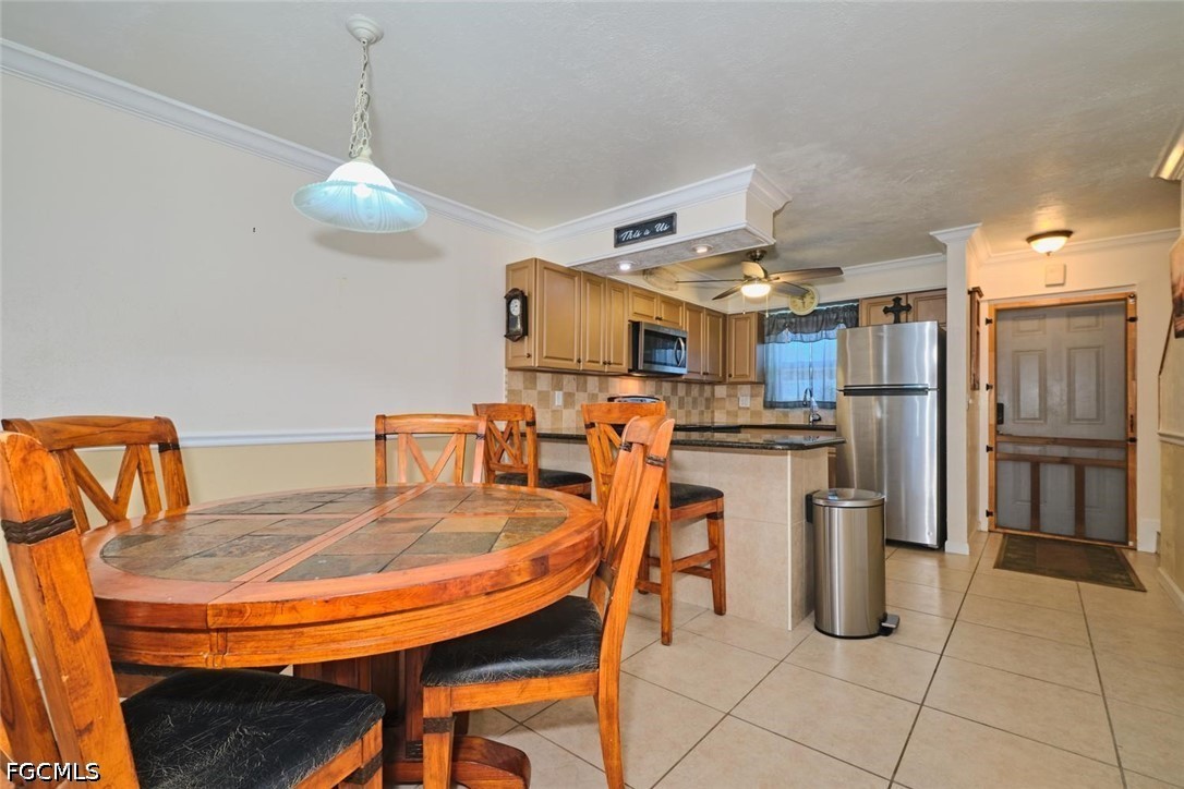 6777  Winkler Road, Apt 142