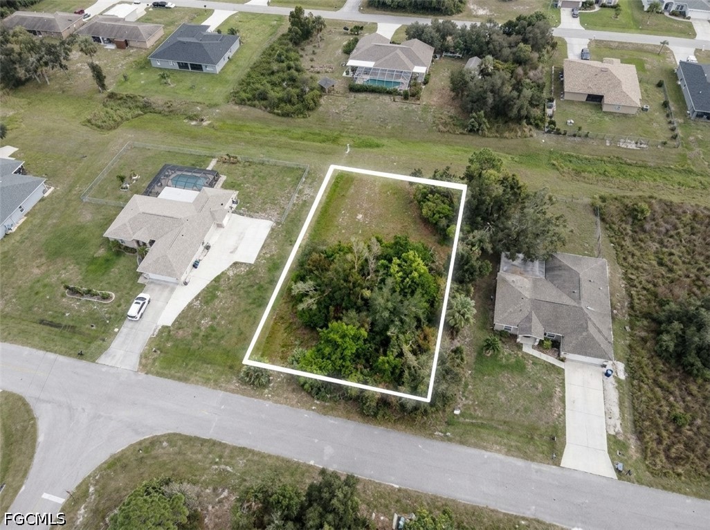 1136-10-1410 Monterey Lane