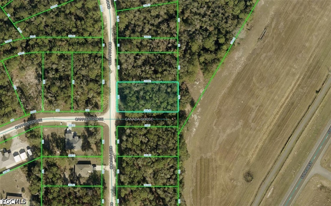 R01-221-17-3357-5520 Cedarwood Avenue