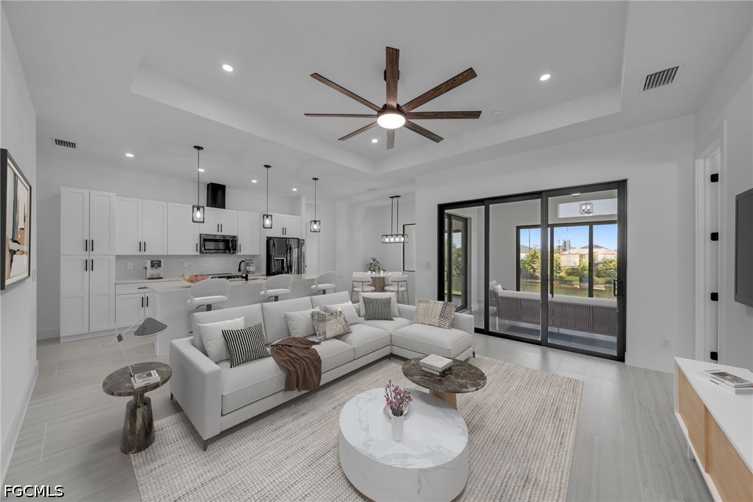318 NW 9th Street