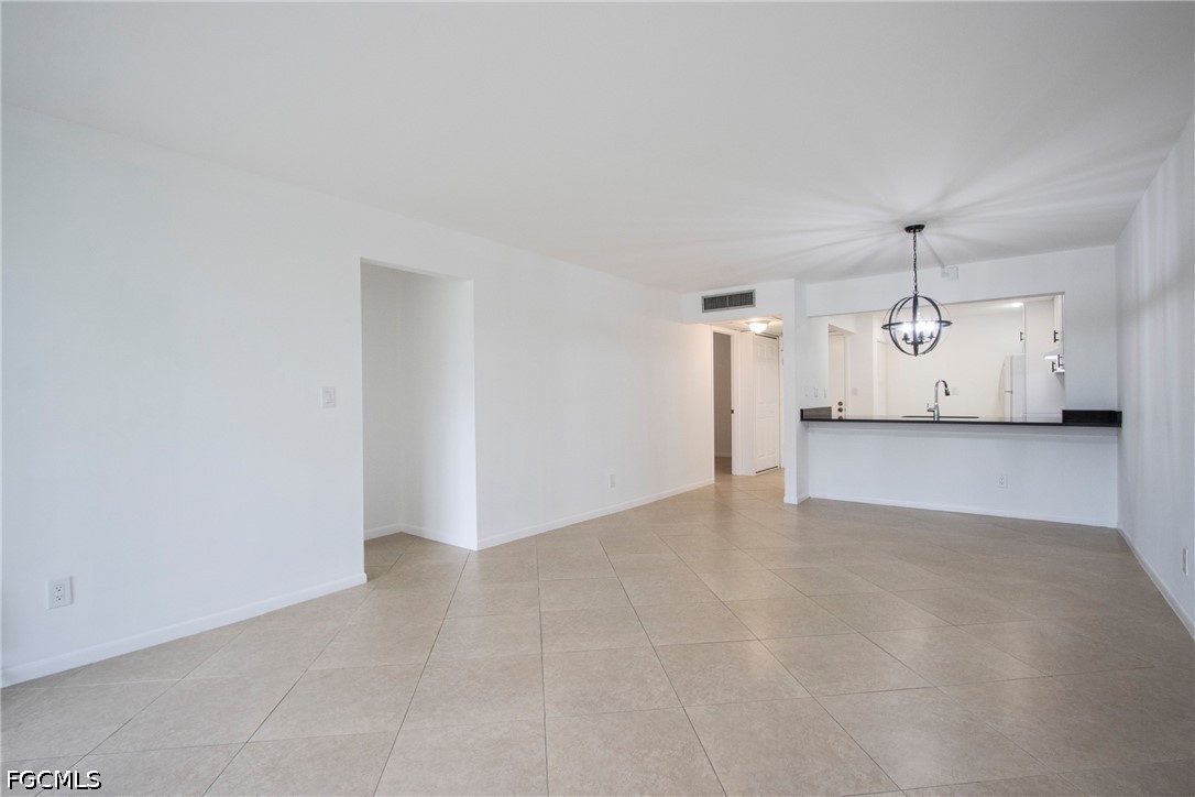 1083 Forest Lakes Drive, Apt 206