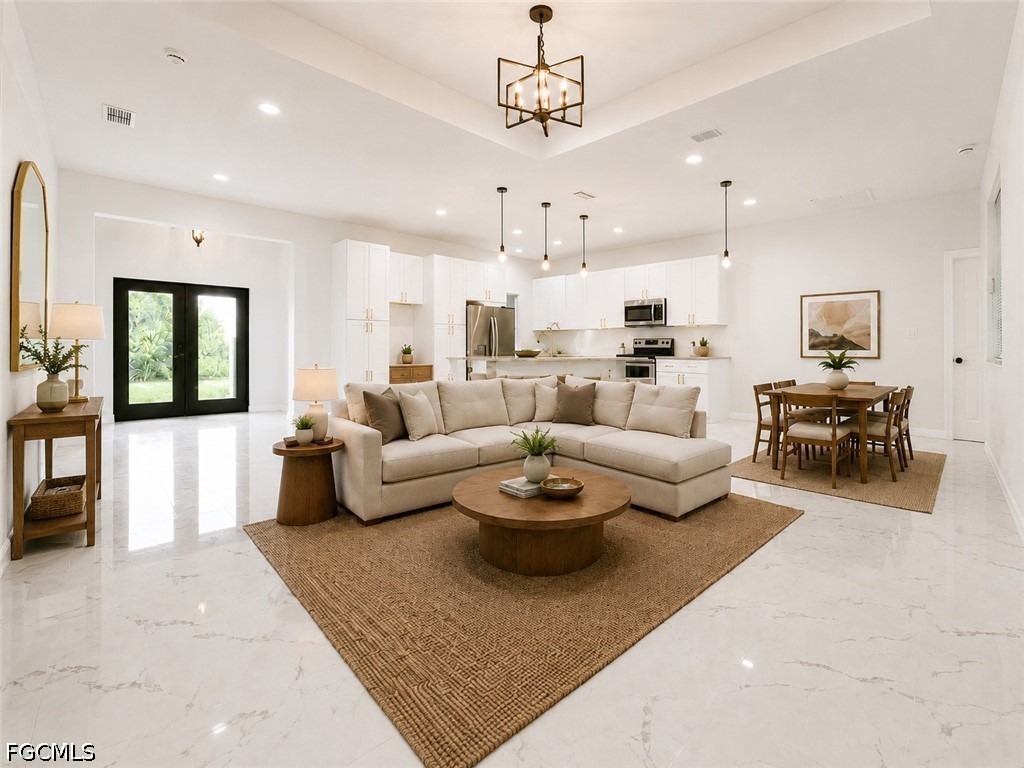 2524 Lakeview Drive