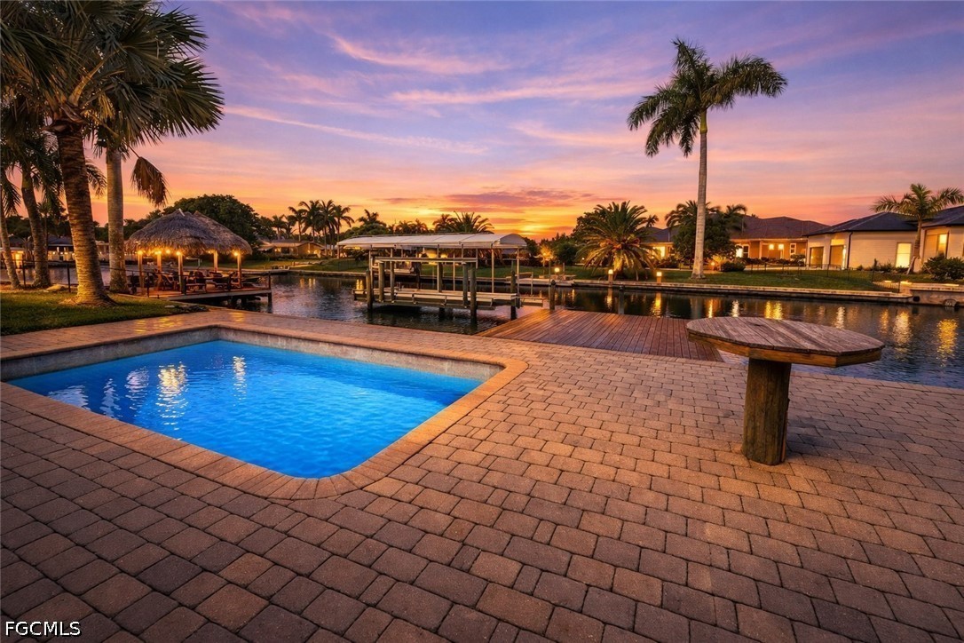 5214 Stratford Court