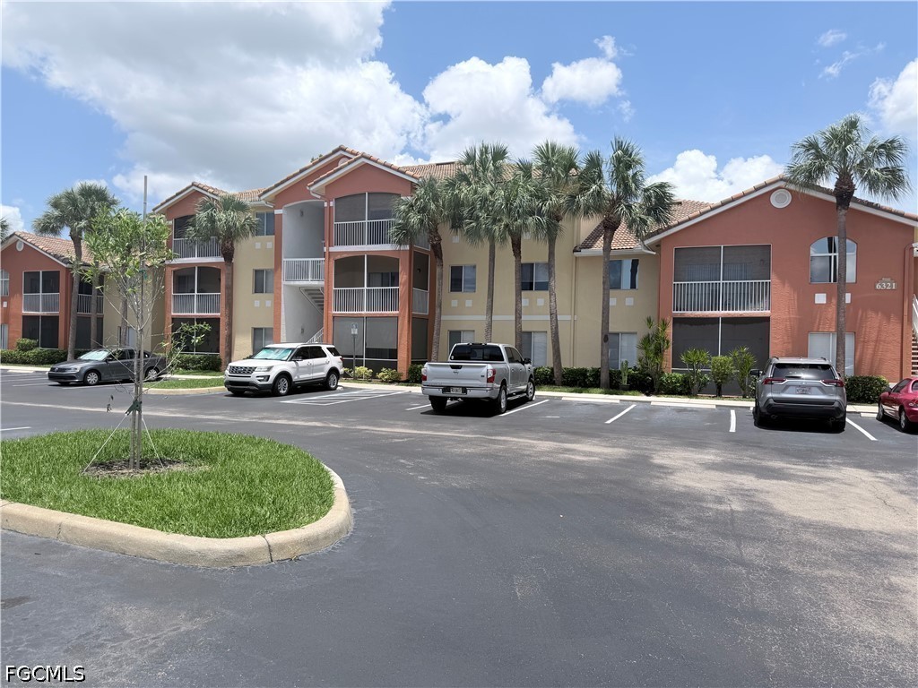 6321 Aragon Way, Apt 205