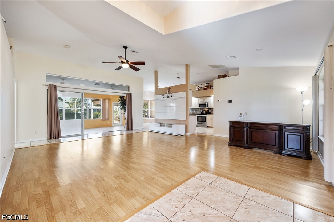 1132 SE 32nd Terrace
