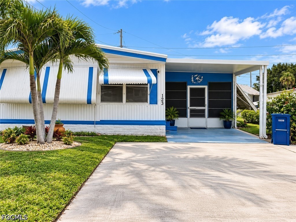 123  Torch Lane