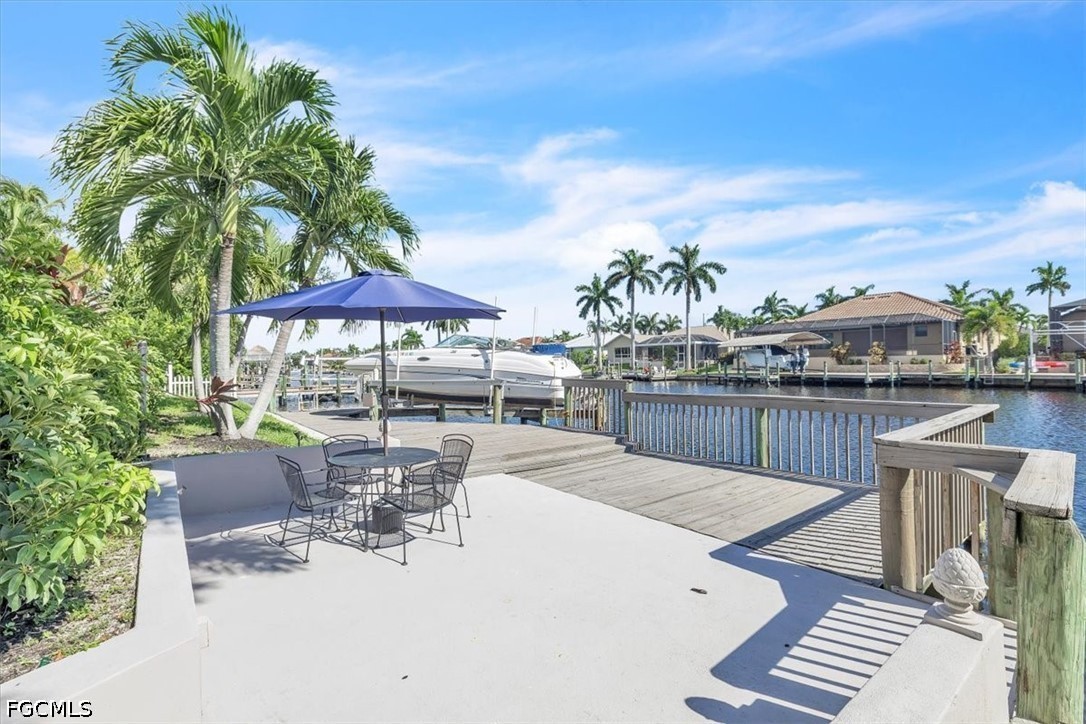 1916 SW 53rd Lane