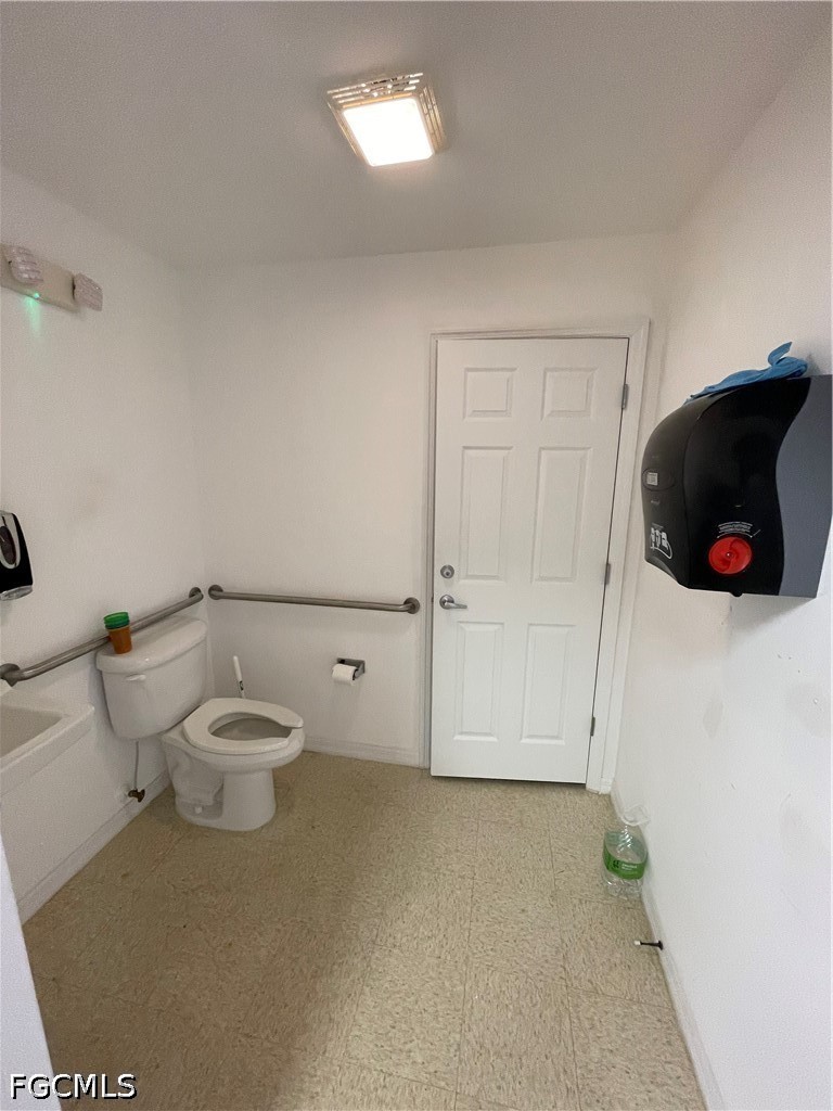 131 Del Prado Boulevard, Apt 3