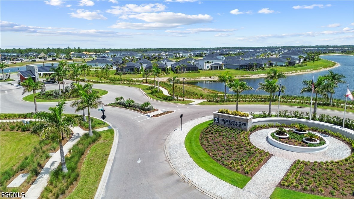 14867  White Pearl Road