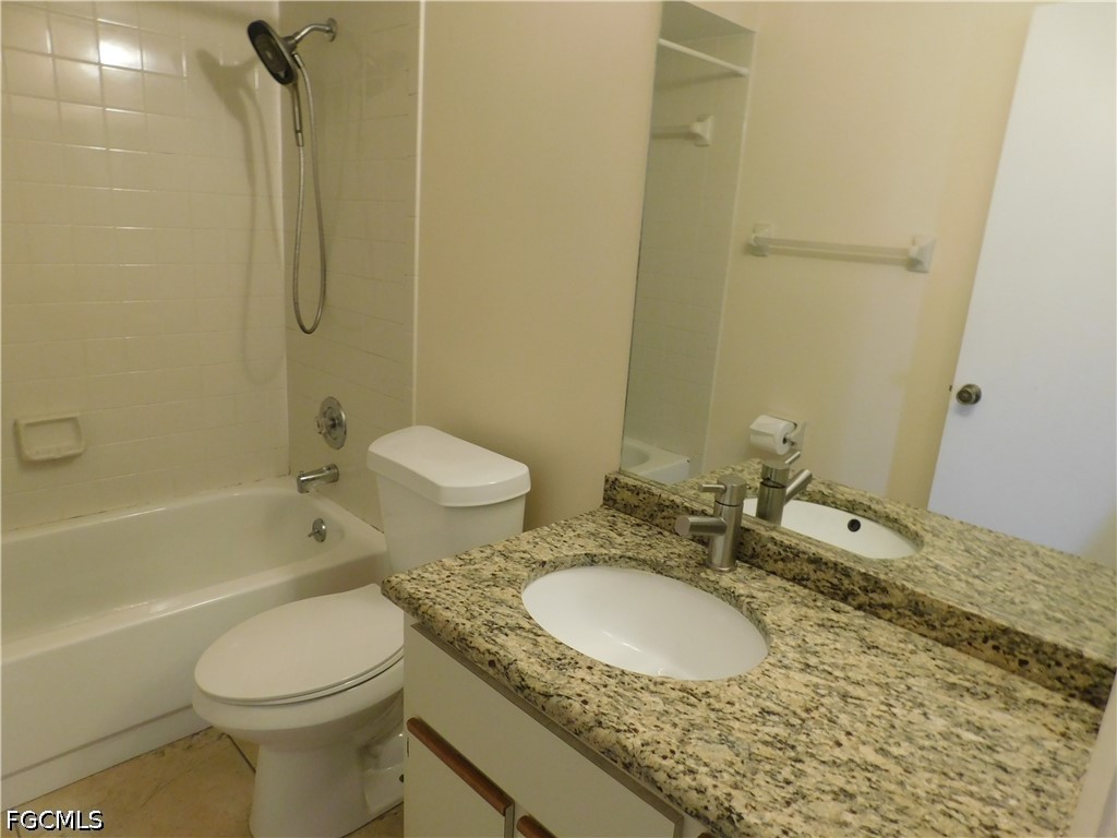 15140 Riverbend Boulevard, Apt 506